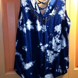 Sleeveless tyedye blouse